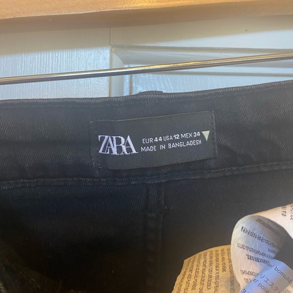 Zara high waisted jeans size 12. Never worn - Picture 4 of 4